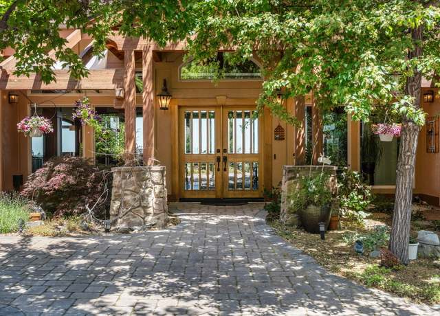 Property at 10193 Sundance Ridge Loop, Redmond, OR 97756, 3 beds, 2.5 baths