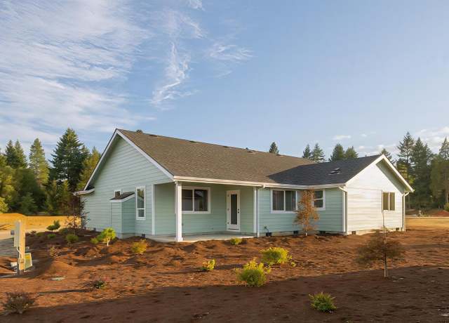 Property at 1106 Cascade Loop, Cave Junction, OR 97523, 3 beds, 2 baths