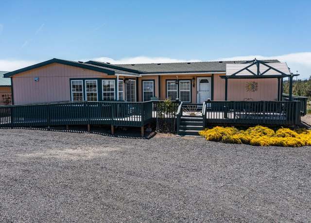 Property at 13942 SW Peninsula Dr, Terrebonne, OR 97760, 3 beds, 2 baths