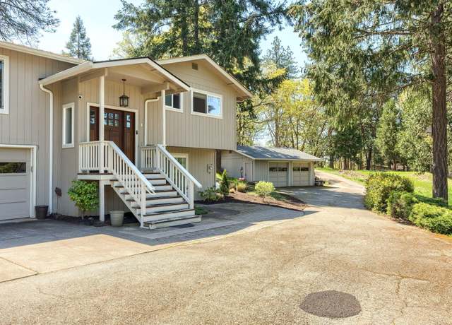 Property at 356 Brooke Ln, Grants Pass, OR 97527, 3 beds, 3 baths