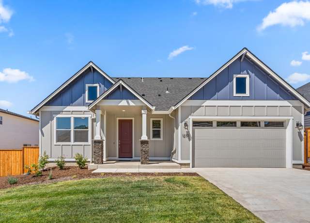 Property at 1273 Stonegate Dr #477, Eagle Point, OR 97524, 4 beds, 3 baths