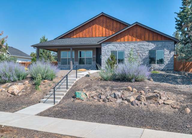 Property at 4255 SW Badger Ave, Redmond, OR 97756, 3 beds, 2 baths