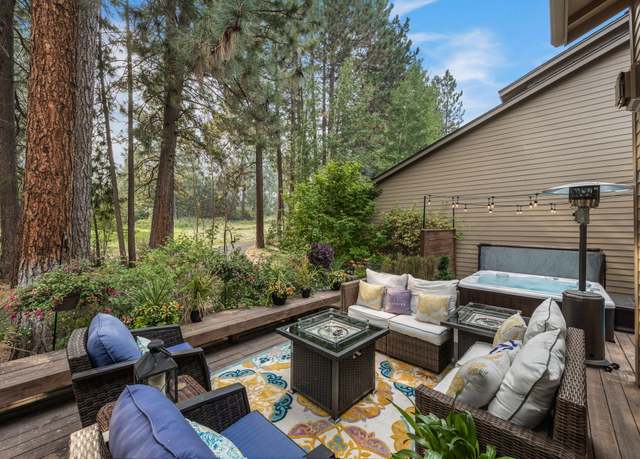 Property at 60459 Seventh Mountain Dr, Bend, OR 97702, 2 beds, 2 baths