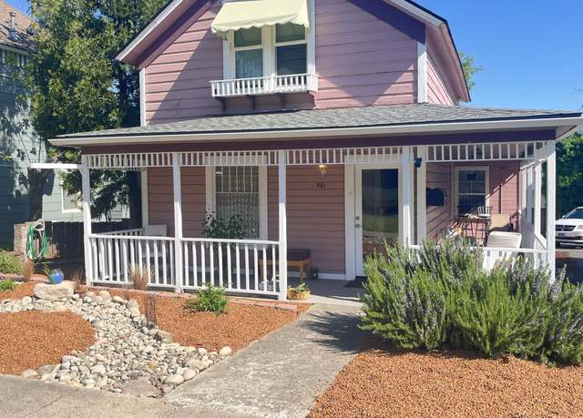 Property at 581 E Main St, Ashland, OR 97520, 3 beds, 2.5 baths