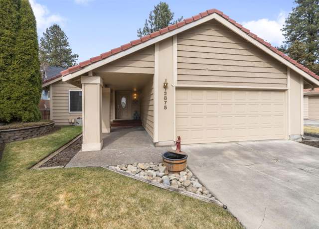 Property at 2875 NE Adrian Ct, Bend, OR 97701, 3 beds, 2 baths