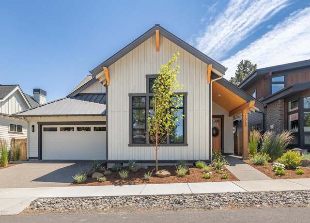 Property at 1060 N Bluebird St, Sisters, OR 97759, 3 beds, 2 baths