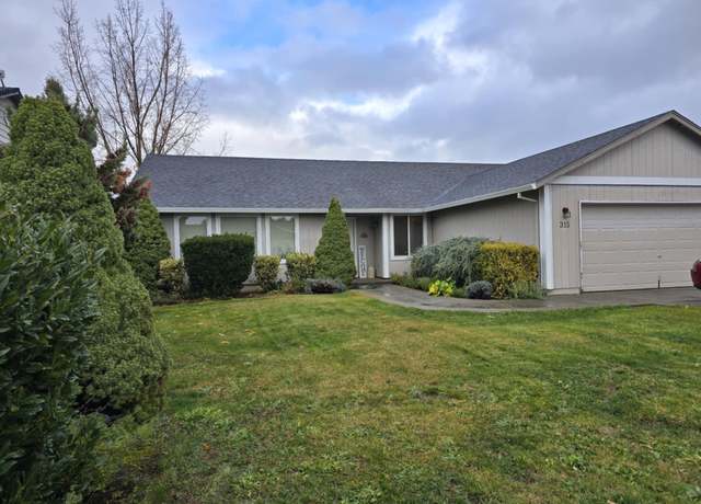 Property at 315 Hanby Ln, Cave Junction, OR 97523, 4 beds, 2 baths
