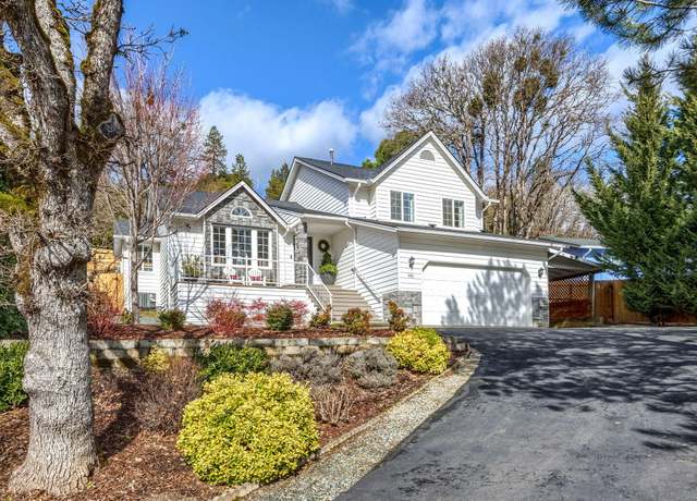 Property at 106 Willow Ln, Rogue River, OR 97537, 3 beds, 2.5 baths