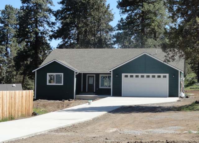 Property at 5218 Lyptus Ln, Klamath Falls, OR 97601, 4 beds, 2 baths