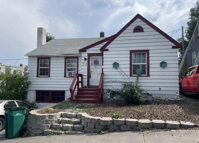 Property at 718 Roseway Dr, Klamath Falls, OR 97601, 2 beds, 1 bath