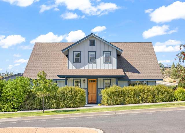 Property at 1082 SE Yarrow Ave, Madras, OR 97741, 3 beds, 2.5 baths