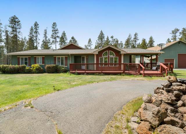 Property at 55105 Jack Pine Way, Bend, OR 97707, 4 beds, 3.5 baths