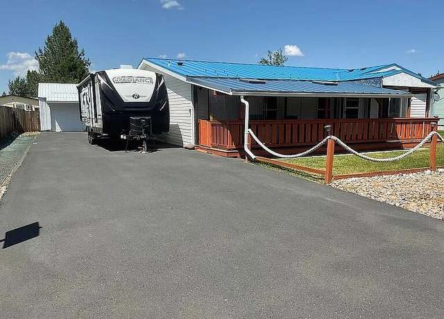 Property at 13905 Ravenwood Dr, Klamath Falls, OR 97601, 3 beds, 2 baths