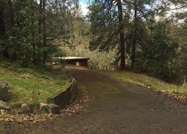 Property at 1750 Apache Dr, Medford, OR 97501