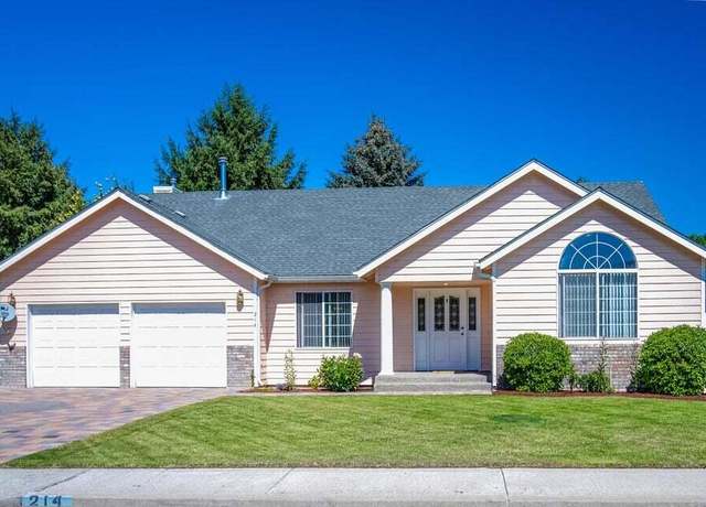 Property at 214 SW Meadow Lakes Dr, Prineville, OR 97754, 3 beds, 2 baths