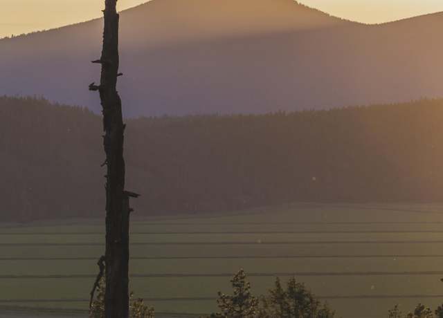 Property at 1064 Timber Mountain Ln, Klamath Falls, OR 97601