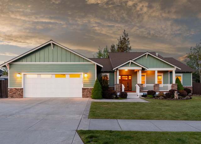 Property at 63344 NE Stonewood Dr, Bend, OR 97701, 3 beds, 2 baths
