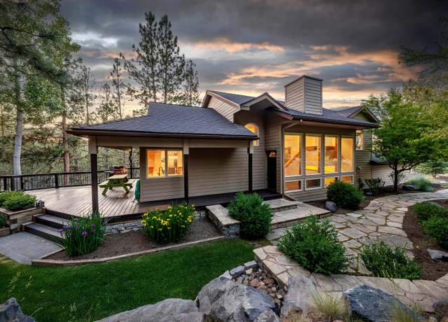 Property at 1930 NW Brogan Pl, Bend, OR 97703, 4 beds, 2.5 baths