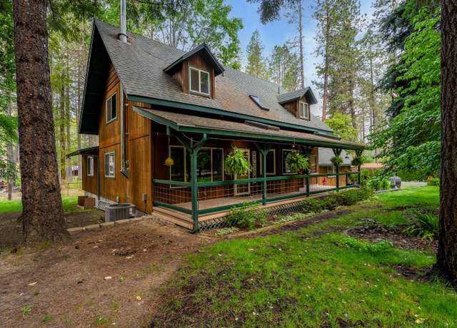 Property at 4425 E Evans Creek Rd, Rogue River, OR 97537, 4 beds, 3 baths