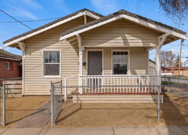 Property at 1610 Division St, Klamath Falls, OR 97601, 2 beds, 1 bath