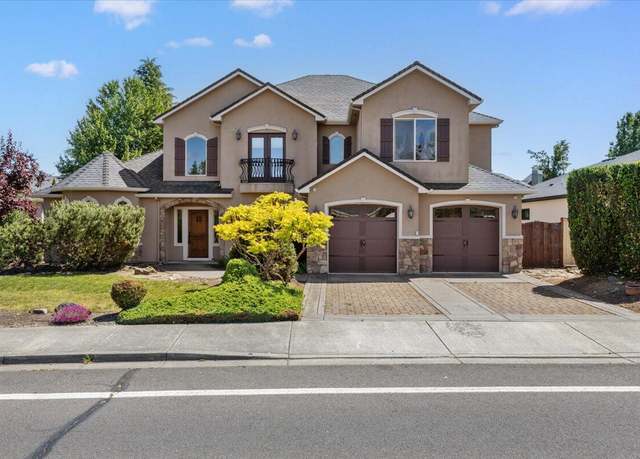 Property at 888 Arrowhead Trl, Eagle Point, OR 97524, 5 beds, 3 baths