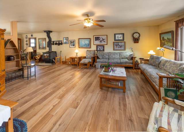 Property at 52014 Elderberry Ln, La Pine, OR 97739, 3 beds, 2 baths