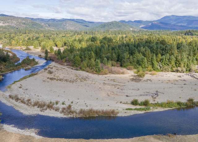 Property at 644 Pine Cone Dr, Cave Junction, OR 97523
