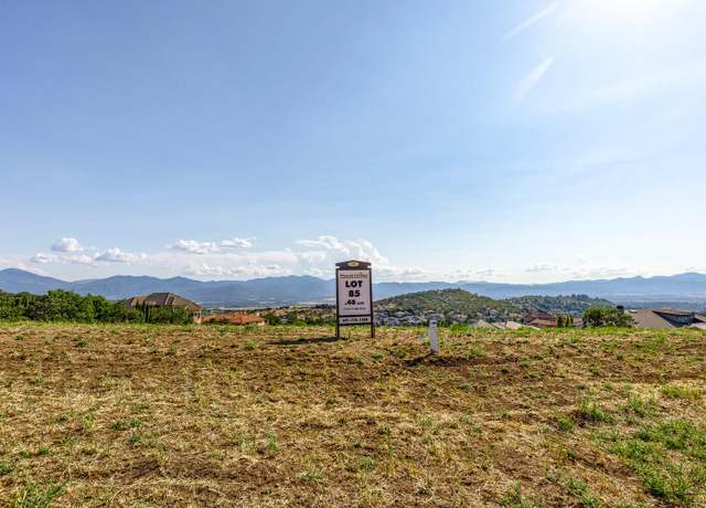 Property at 4942 Summerview Dr, Medford, OR 97504
