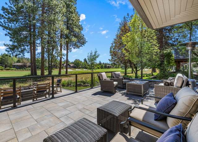 Property at 19558 Green Lakes Loop, Bend, OR 97702, 3 beds, 3.5 baths