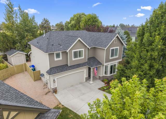 Property at 2951 SW 50th Ct, Redmond, OR 97756, 3 beds, 2.5 baths