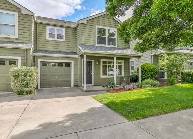 Property at 48 Crocker St, Ashland, OR 97520, 3 beds, 2.5 baths