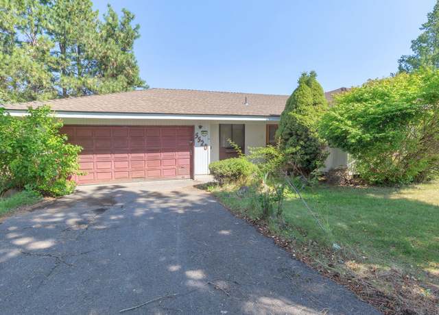 Property at 5520 Valleyview Ln, Klamath Falls, OR 97601, 3 beds, 2 baths