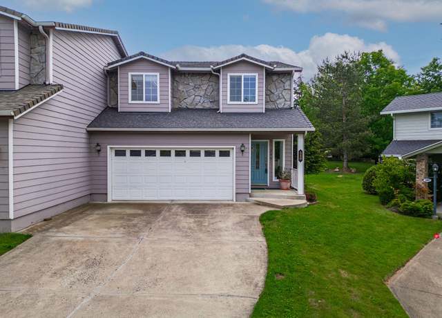 Property at 249 Meadow Dr, Ashland, OR 97520, 3 beds, 2.5 baths