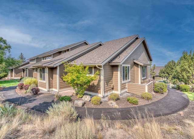 Property at 10879 Village Loop, Redmond, OR 97756, 2 beds, 2 baths