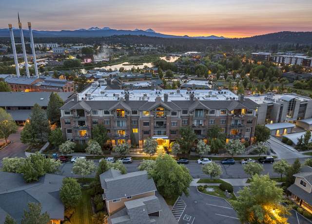 Property at 363 SW Bluff Dr Unit 208, Bend, OR 97702, 2 beds, 2 baths