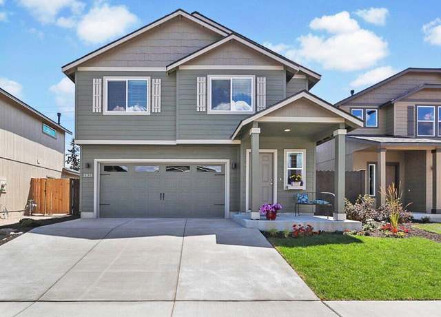 Property at 3427 NW 8th St #11, Redmond, OR 97756, 3 beds, 2.5 baths
