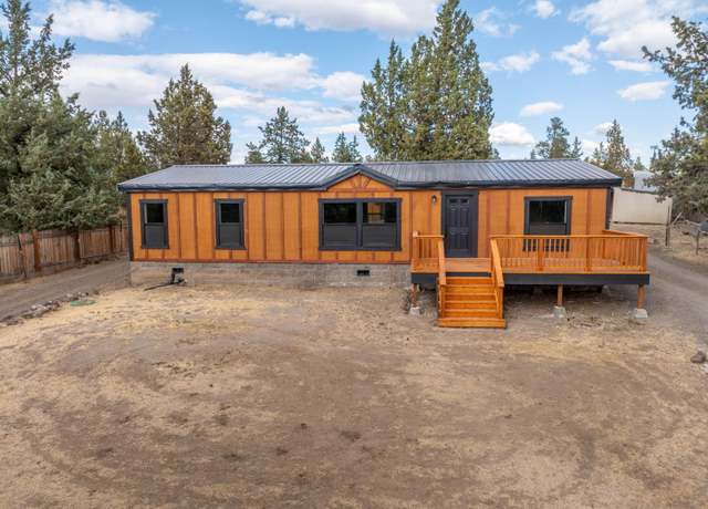 Property at 8695 SW Crater Loop Rd, Terrebonne, OR 97760, 3 beds, 2 baths