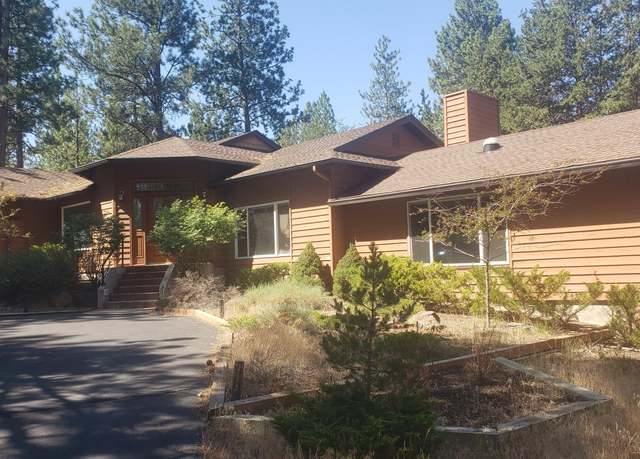 Property at 60305 Woodside Rd, Bend, OR 97702, 4 beds, 4 baths