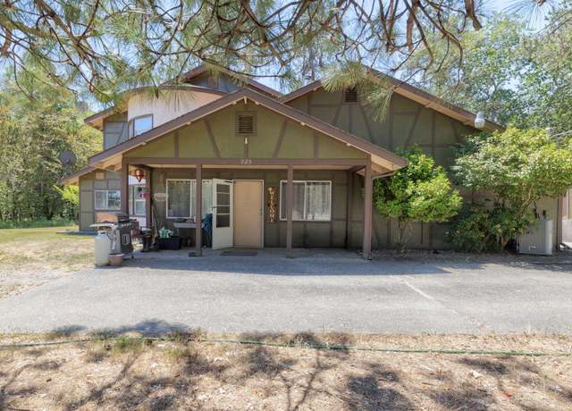 Property at 925 Meadow View Dr, Williams, OR 97544, 4 beds, 2 baths