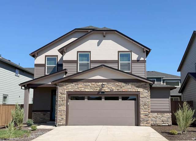 Property at 21517 SE Etna Pl, Bend, OR 97702, 5 beds, 3 baths