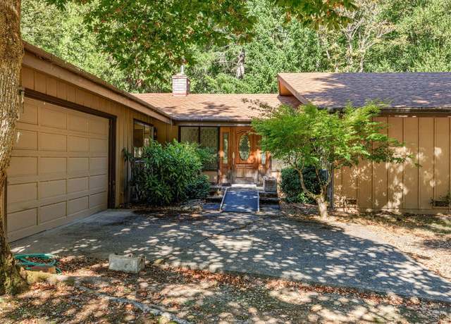 Property at 2727 Murphy Creek Rd, Grants Pass, OR 97527, 3 beds, 2 baths