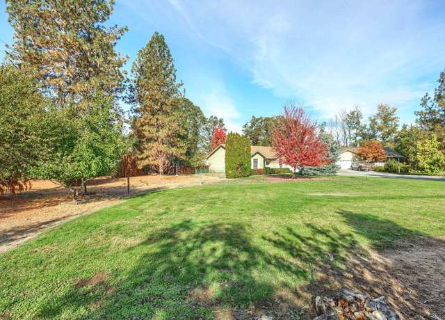 Property at 167 Allman Way, Grants Pass, OR 97526, 3 beds, 2 baths