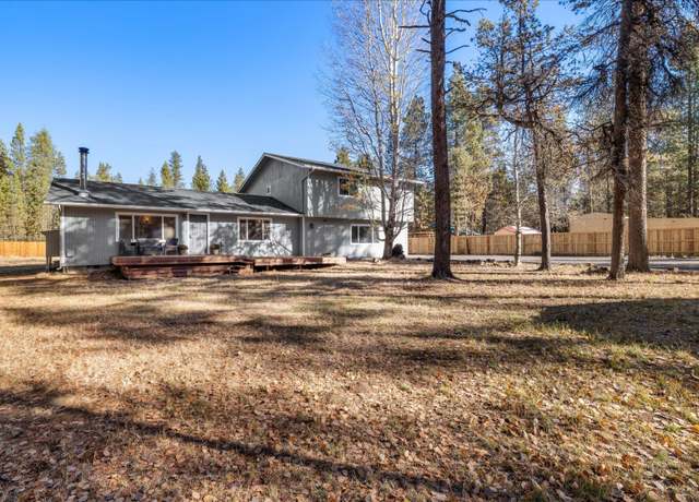 Property at 17250 Beverly Ln, Bend, OR 97707, 4 beds, 2 baths