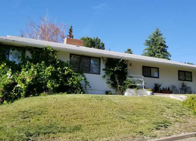 Property at 146 Hillside Ave, Klamath Falls, OR 97601, 3 beds, 3.5 baths