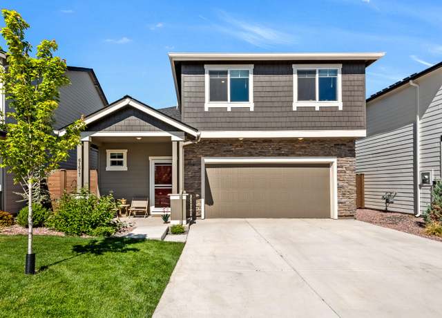 Property at 61617 SE Lorenzo Dr, Bend, OR 97702, 4 beds, 2.5 baths