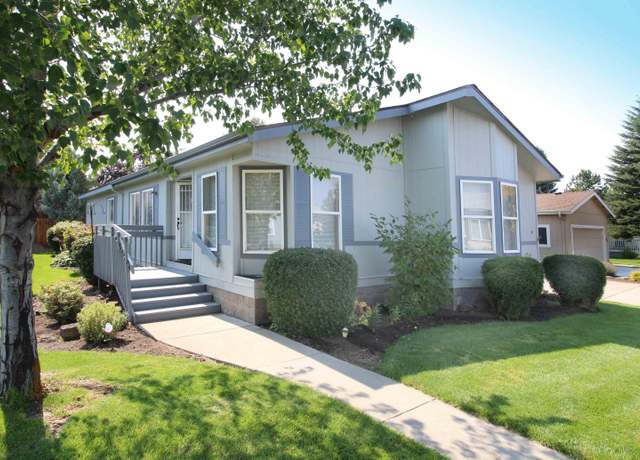 Property at 1188 NE 27th St #34, Bend, OR 97701, 3 beds, 2 baths