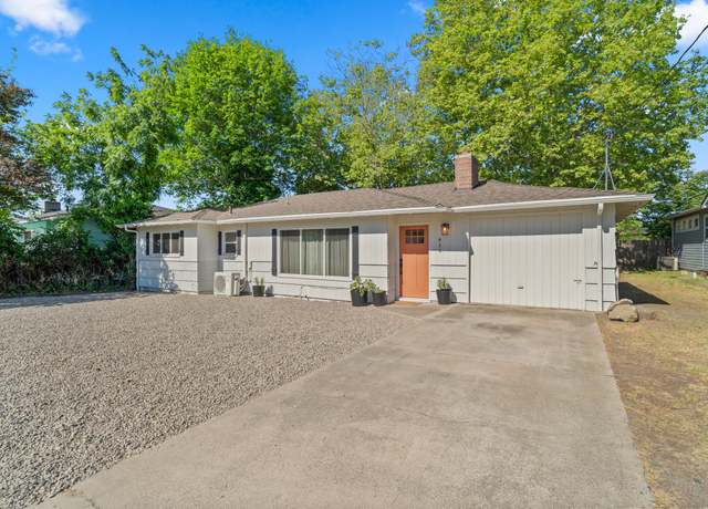 Property at 430 Highland Dr, Medford, OR 97504, 4 beds, 2 baths