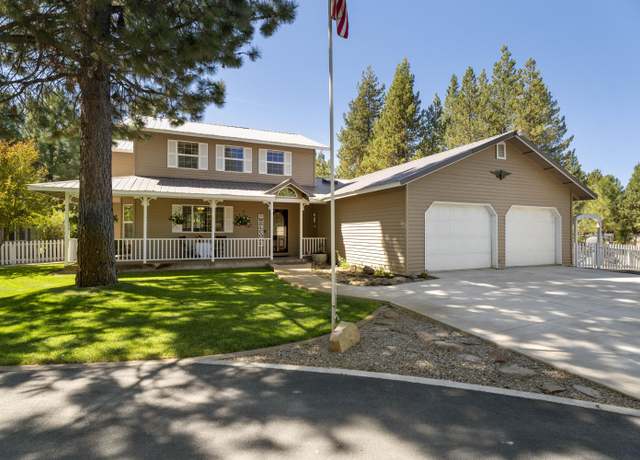 Property at 51445 Ash Rd, La Pine, OR 97739, 4 beds, 4 baths