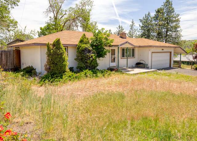 Property at 2171 Thrall St, Klamath Falls, OR 97601, 3 beds, 2 baths