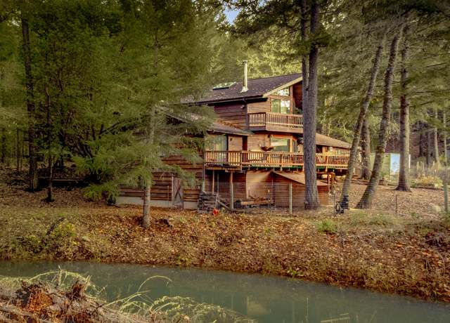 Property at 1801 Davis Creek Rd, Selma, OR 97538, 3 beds, 2 baths